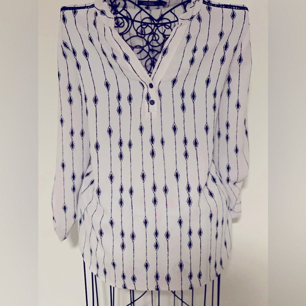 White Black Diamond Blouse